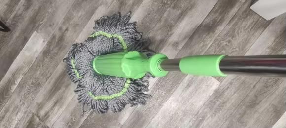 Self-Twisting 360° Water Rotating Mop