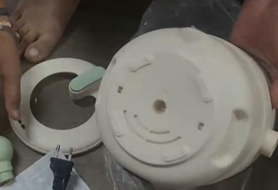 Mini Electric Cooking Pot (1.2L) , Cook noodles, pasta, eggs, soup, tea, or veggies in a few minutes. Perfect for hostels, office, and travel.